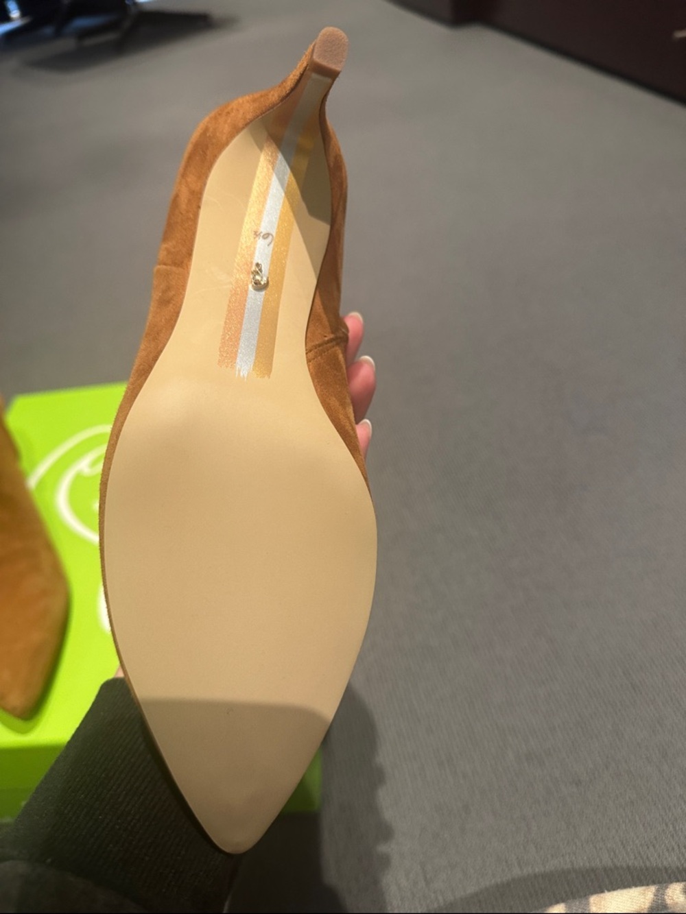 NIB San Edelman Ulissa in Brown Suede - Picture 9 of 14